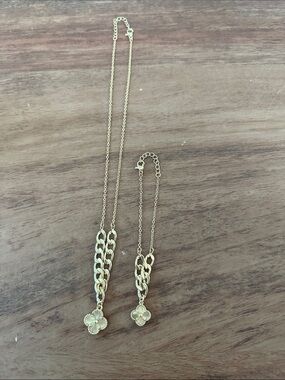 NEW Jewelry Set - Pretty Bird Jewelry Clover Necklace & Bracelet